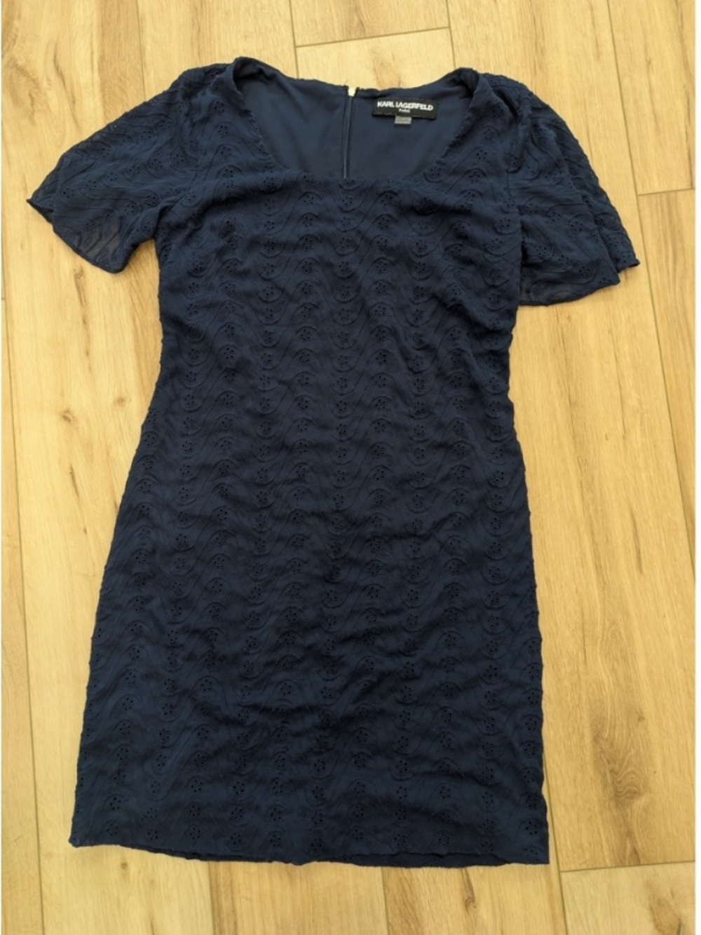 🛍️ Karl Lagerfeld Navy Eyelet Shift Dress Size 8